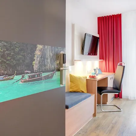 Ambassador Thecontinents Hotel 3*