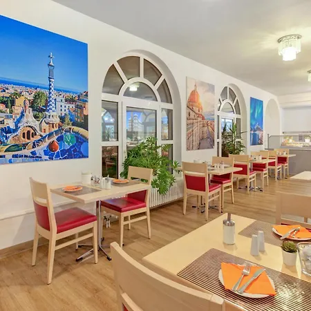 Ambassador Thecontinents Otel 3*