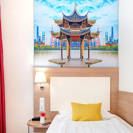 Otel Ambassador Thecontinents 3*