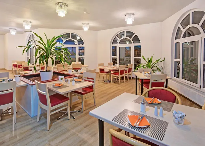 Ambassador Thecontinents 3* كارلسروه