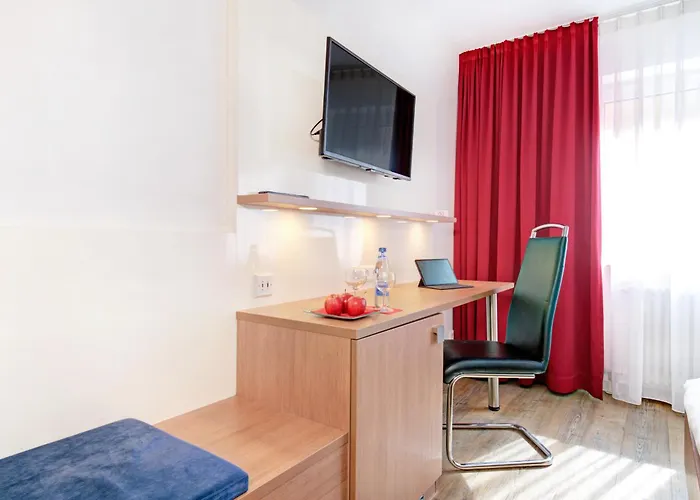 Ambassador Thecontinents كارلسروه